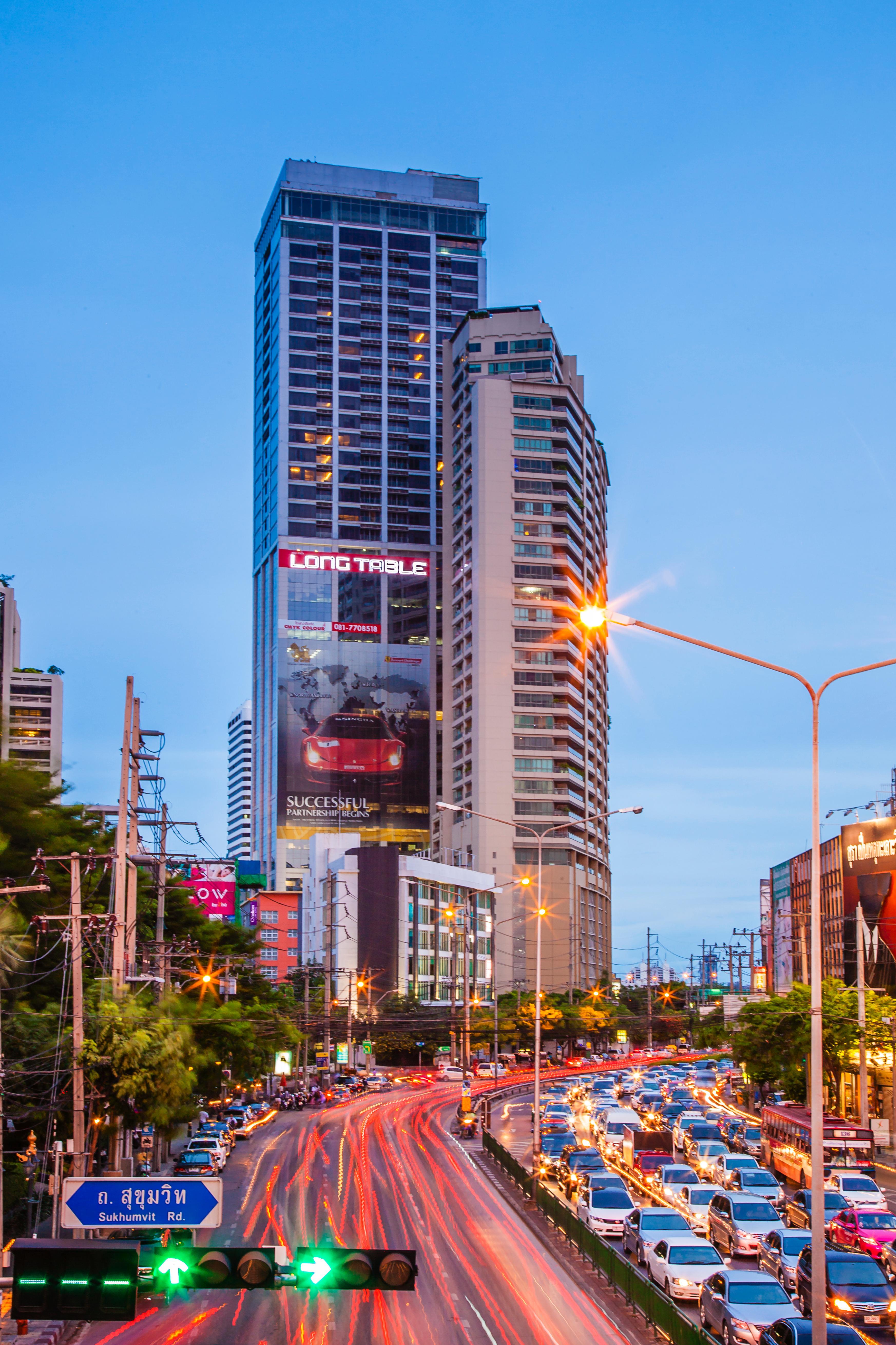 Column Bangkok Hotel Екстер'єр фото
